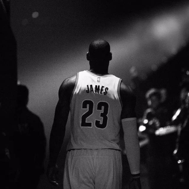 迫使对手只 迫使对手只