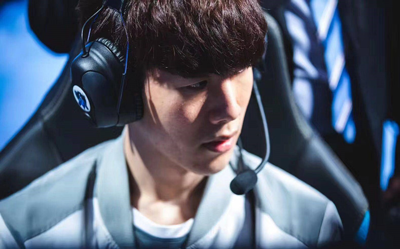 通过两张 通过两张